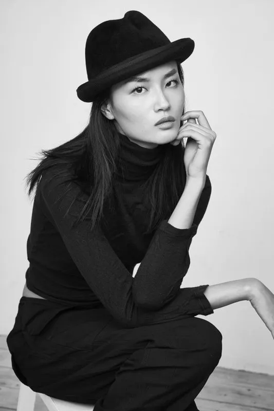 Direct booking woman model Yihan | Elegance Model