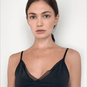 Anya - Fit Model US0