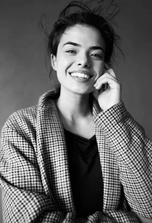 Direct booking woman model Amele | Elegance Model
